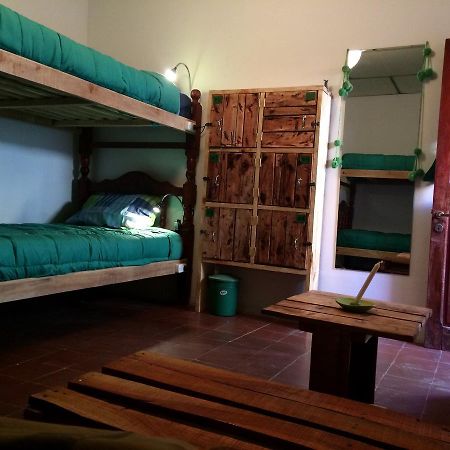 La Puerta Verde Hostel & Bar Умауака Экстерьер фото